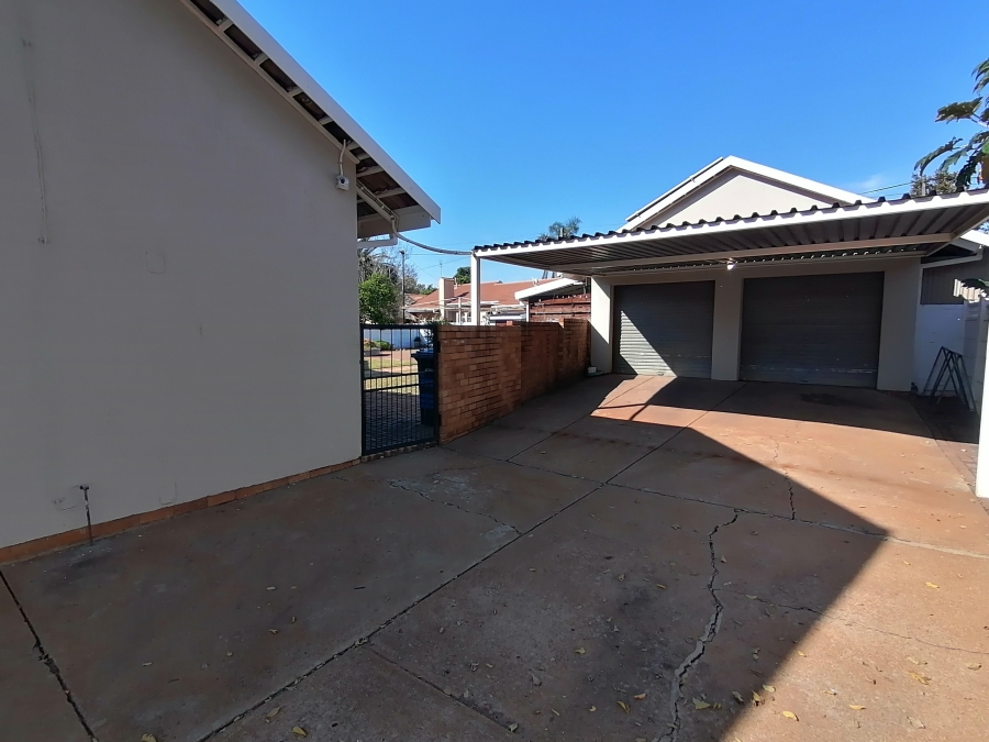 3 Bedroom Property for Sale in Stilfontein Ext 4 North West